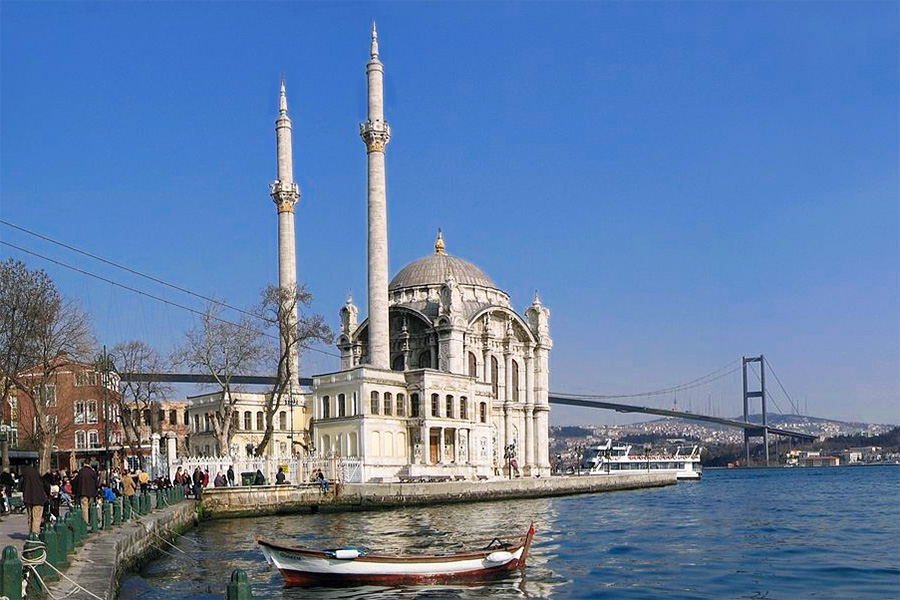 Istanbul Sehenswürdigkeiten am Bosporus